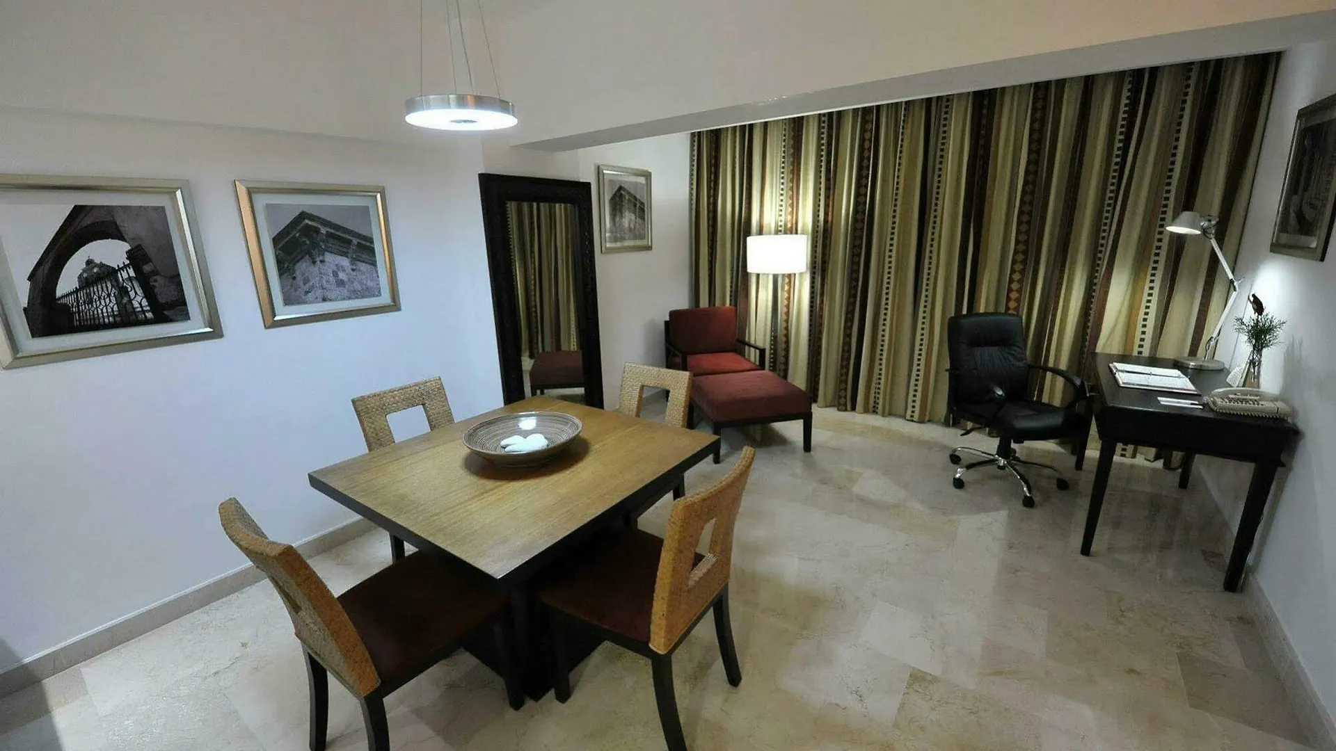Radisson Hotel Santo Domingo